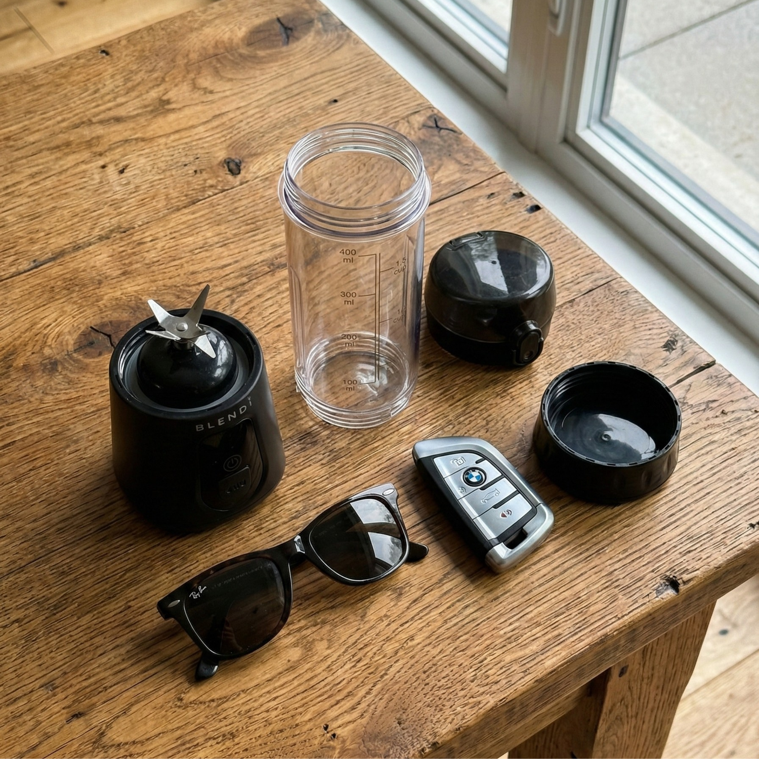 Where Can I Find Personal Blenders That Come with Travel-Friendly Bottles?