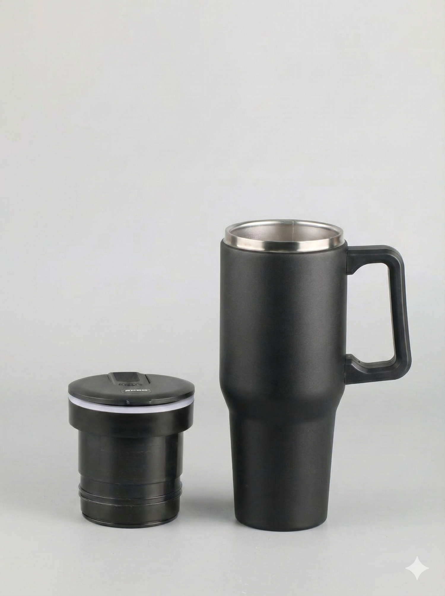 Steel (21oz) 180W Insulated Portable Blender (shipping March)