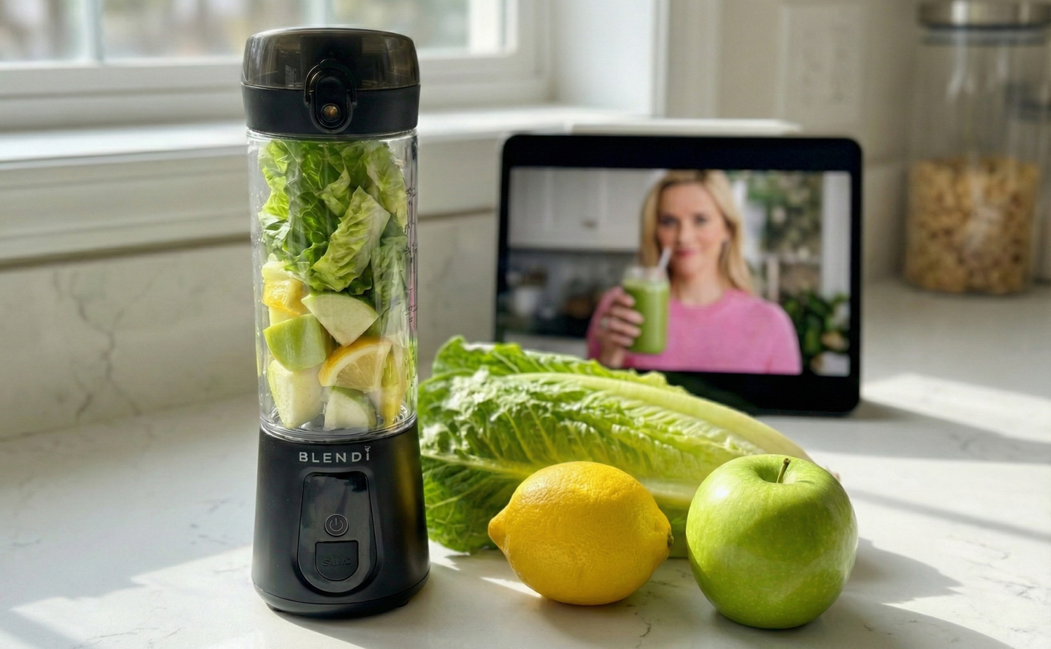 Reese Witherspoon’s Famous Green Smoothie (Get the Glow with BLENDi)