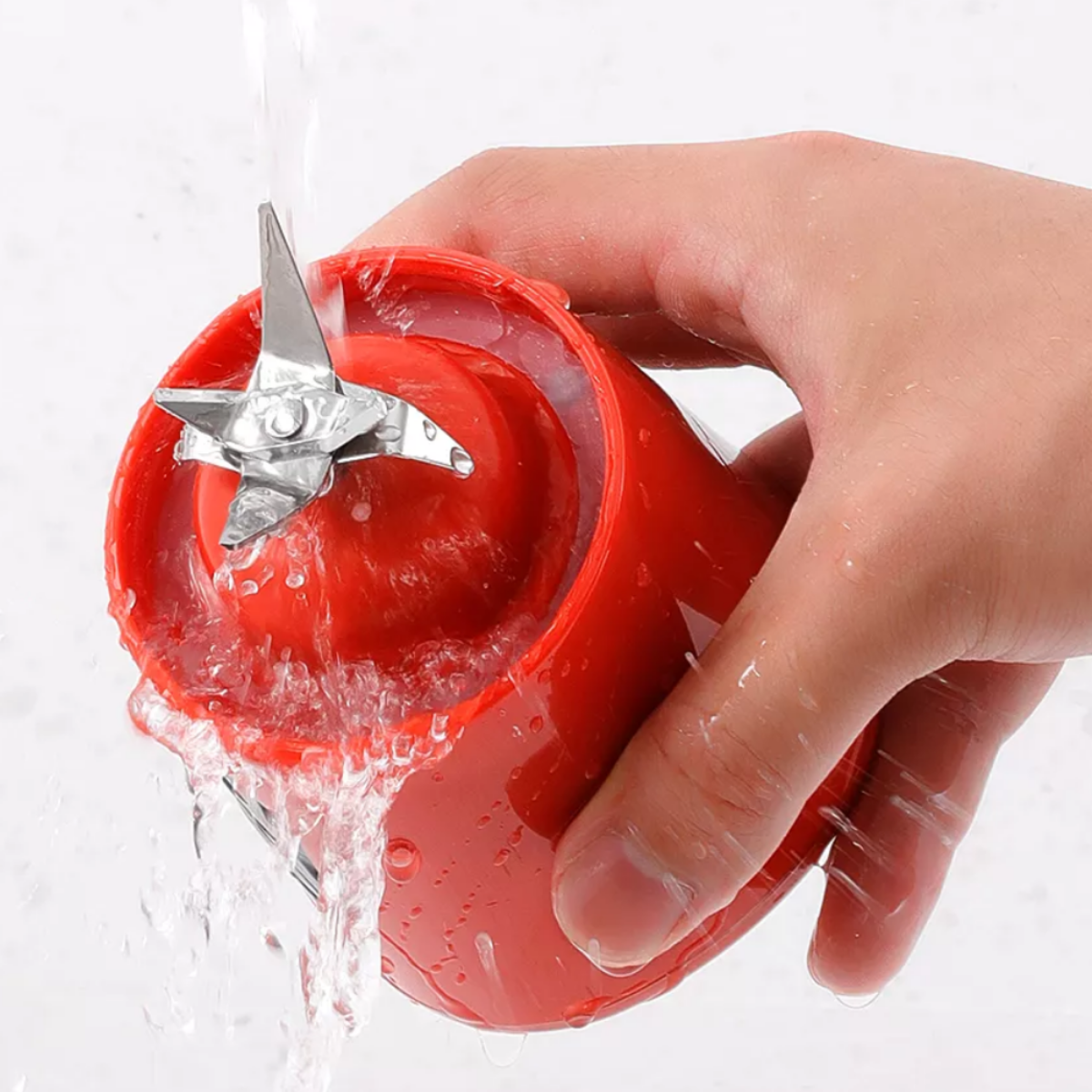 Pro+ Ice Crushing Portable Blender (17oz) Red