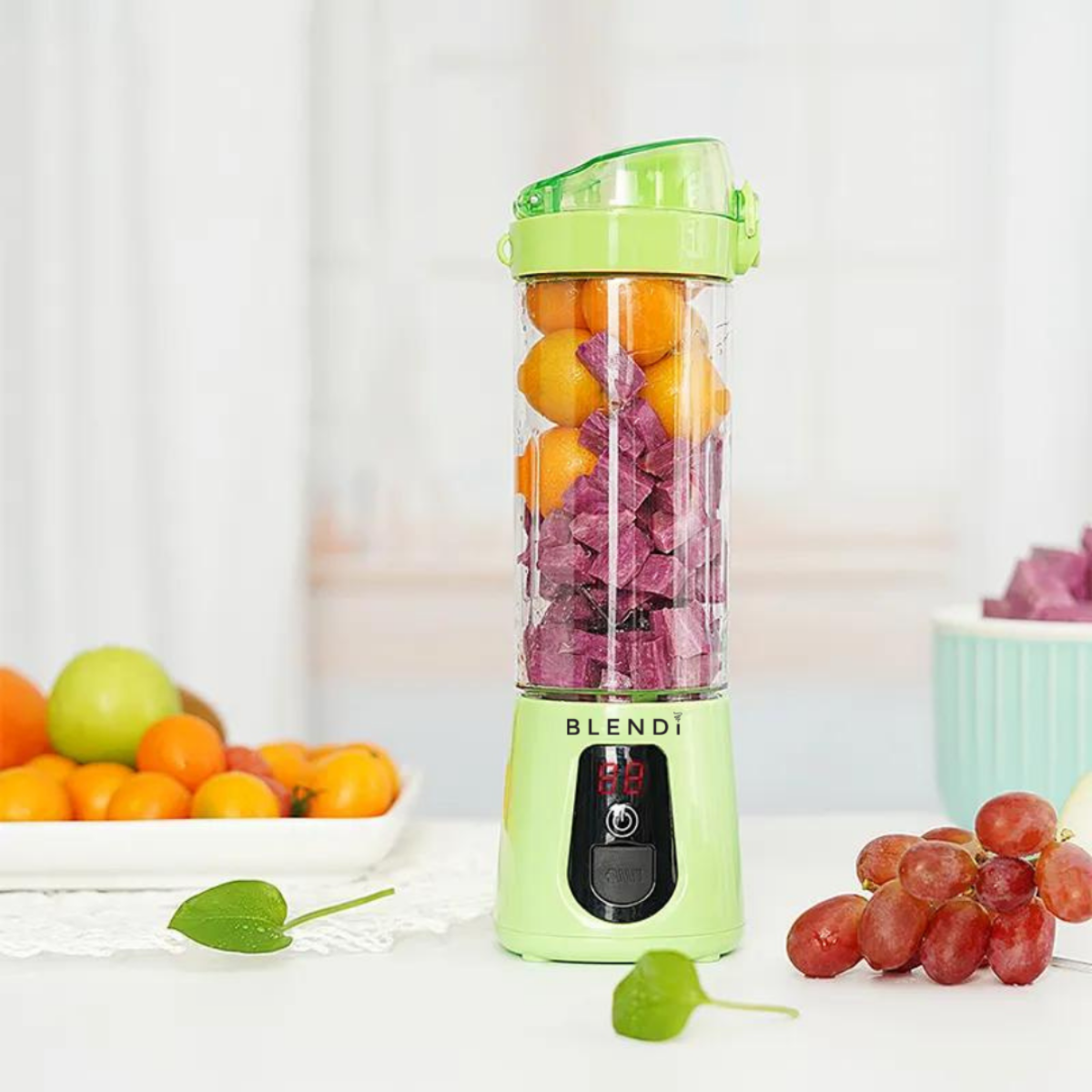 BLENDi Lite Electric Shaker (17oz) Lime